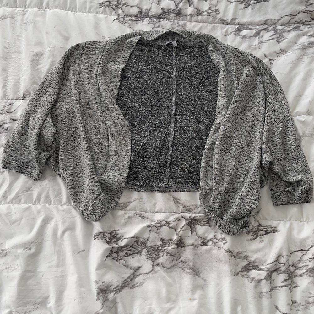 Women’s Cropped Cardigan